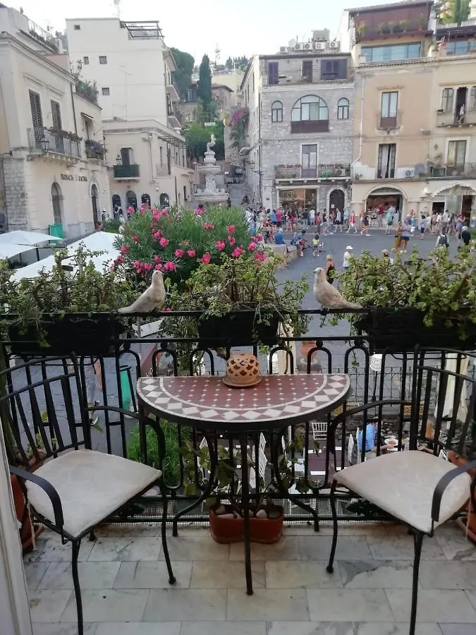 Casa Antica Savoia Apartment Taormina