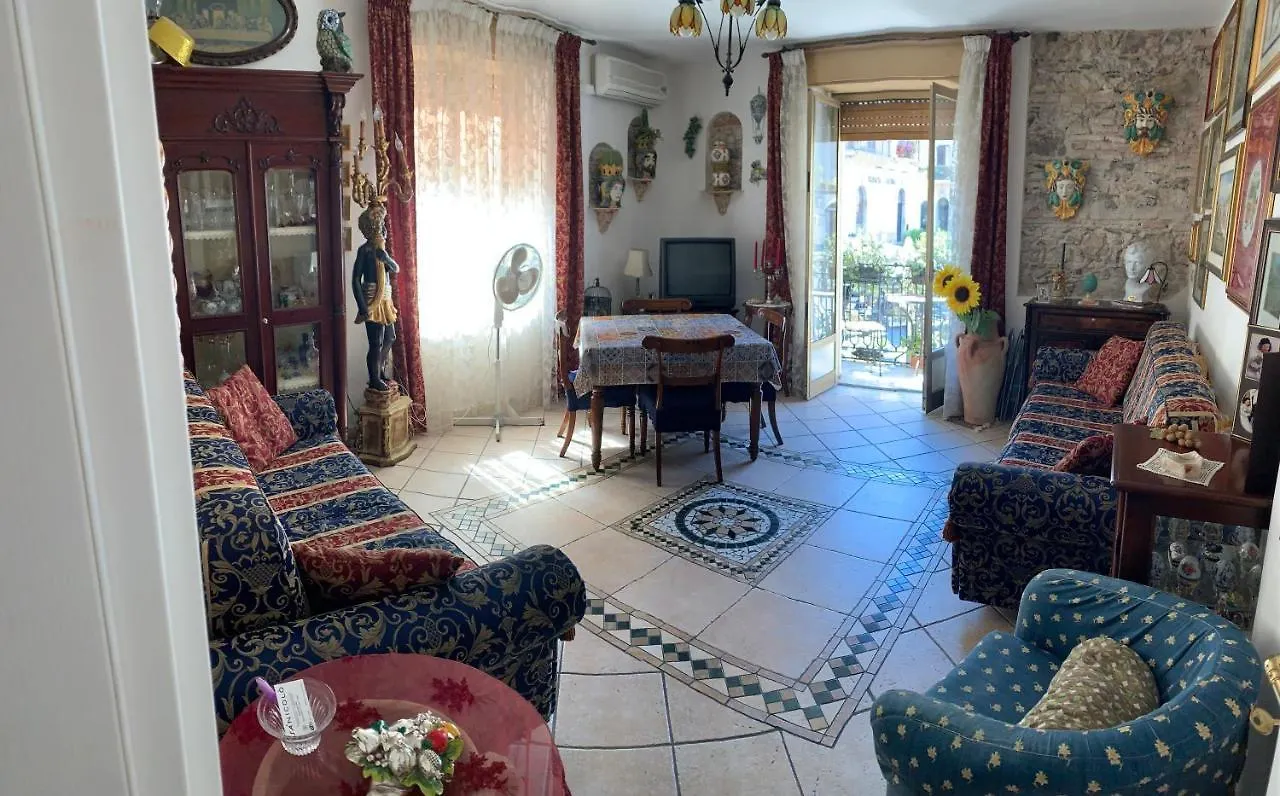 陶尔米纳Casa Antica Savoia公寓 意大利